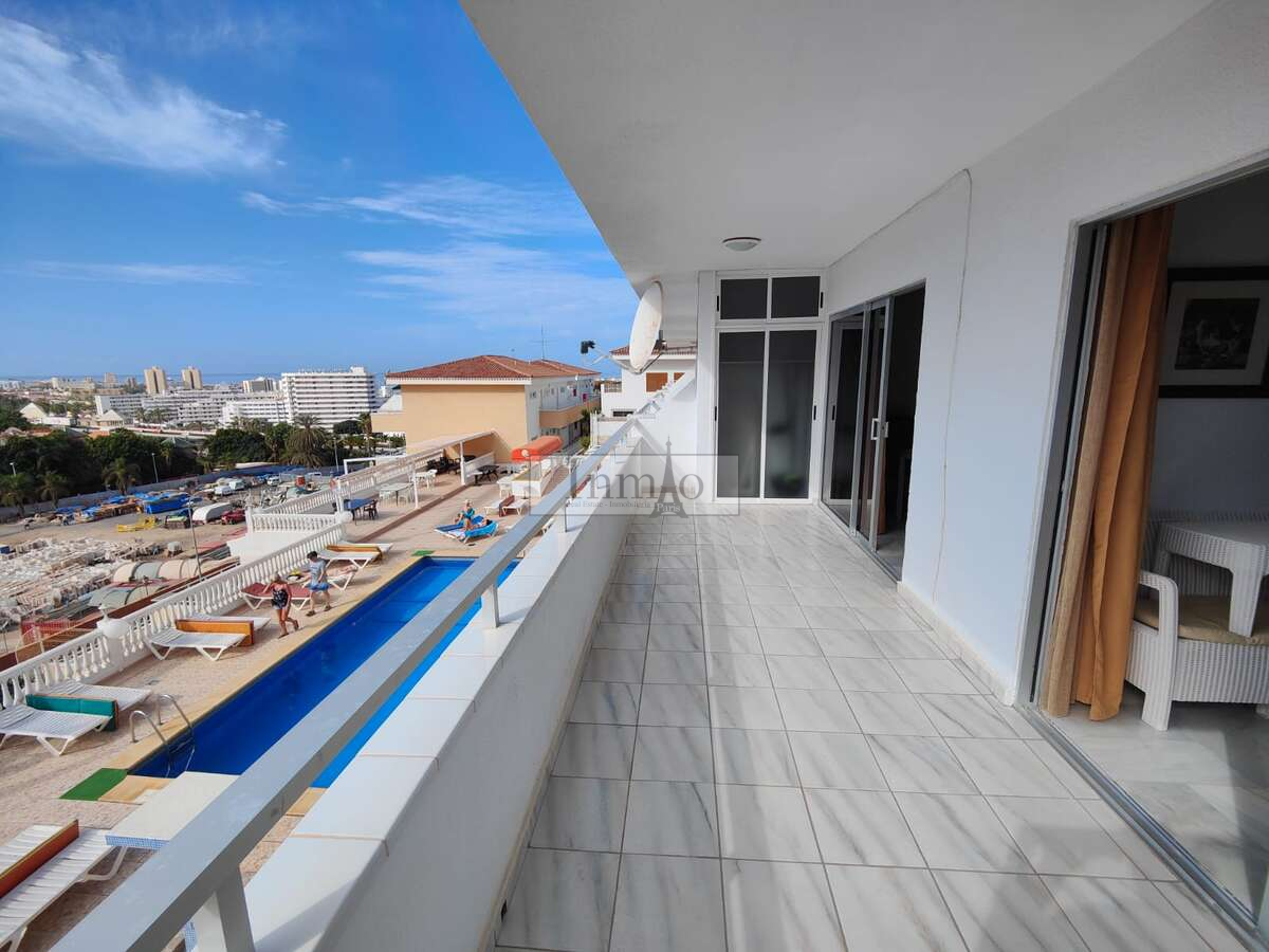 APARTAMENTO DE DOS DORMITORIOS CON VISTAS AL MAR EN COSTA ADEJE