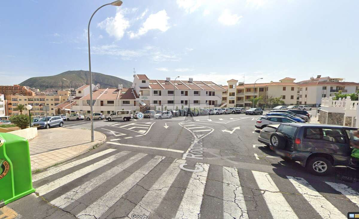 LOCAL/ALMACEN EN VENTA EN LOS CRISTIANOS