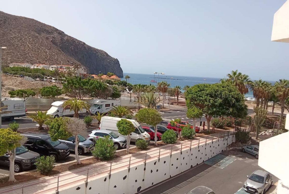 Apartamento en venta en primera línea – Los Cristianos