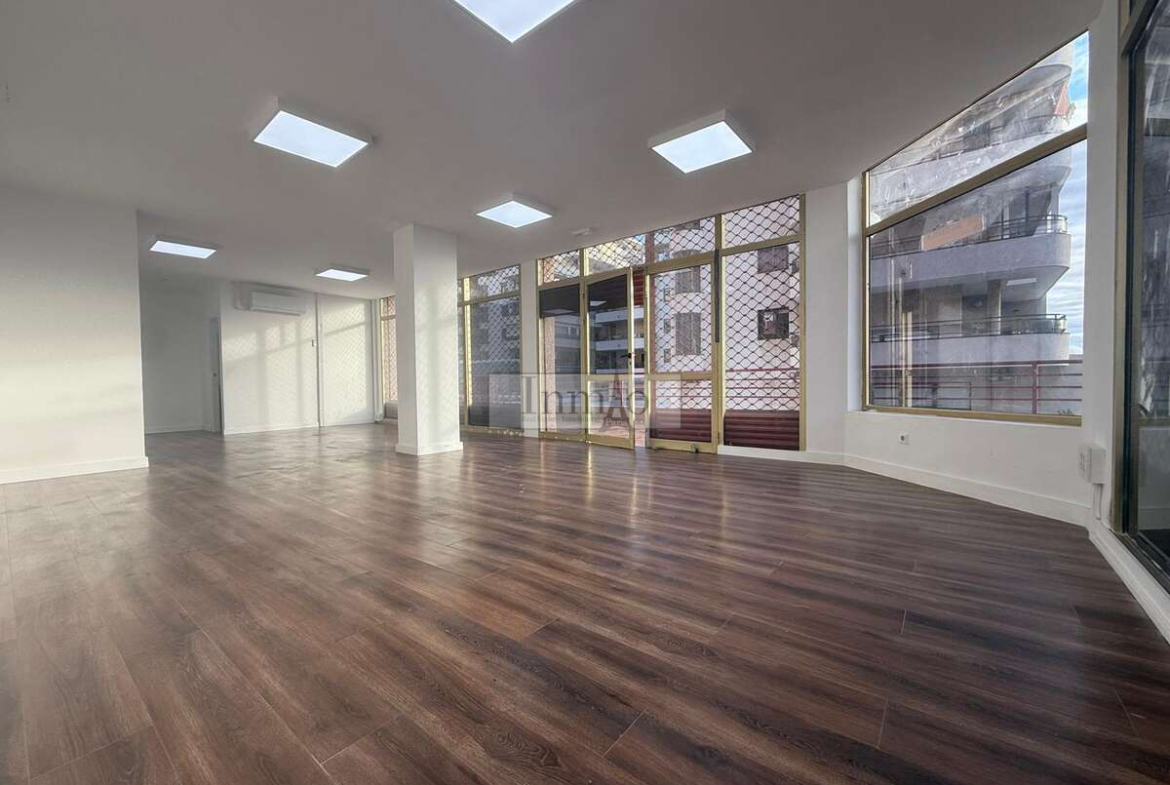 Alquiler de Local Comercial en el Edificio Edén – Los Cristianos