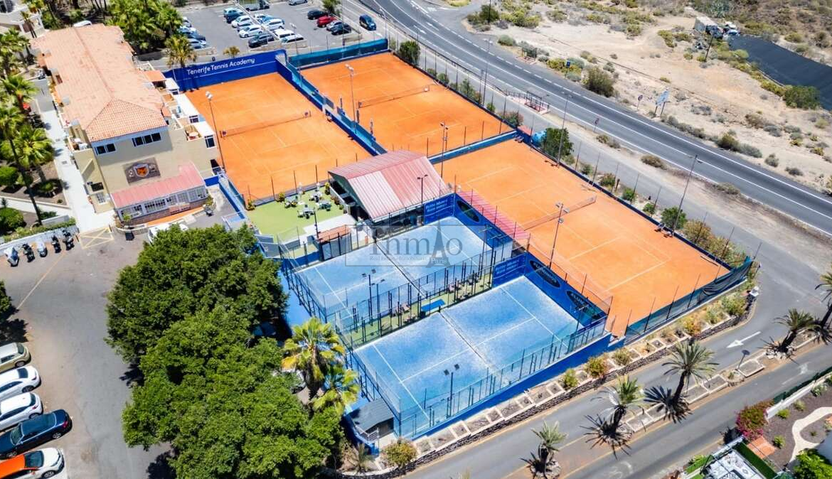Complejo Deportivo con Gran Potencial de Inversión – Chayofa